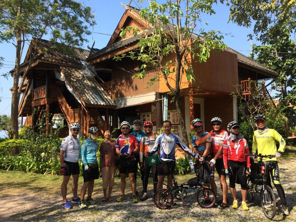 Ruen Thai Rim Haad Klaeng Ngoại thất bức ảnh