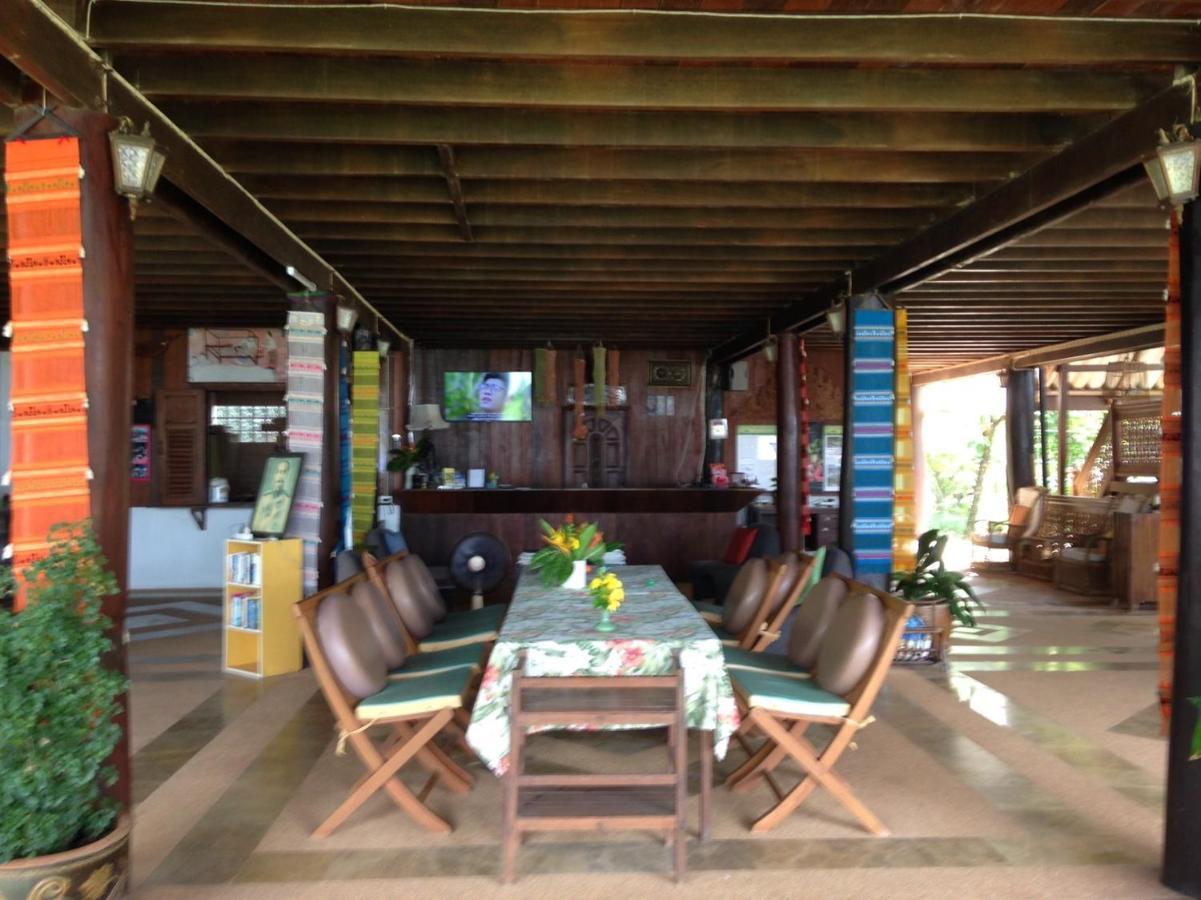 Ruen Thai Rim Haad Klaeng Ngoại thất bức ảnh