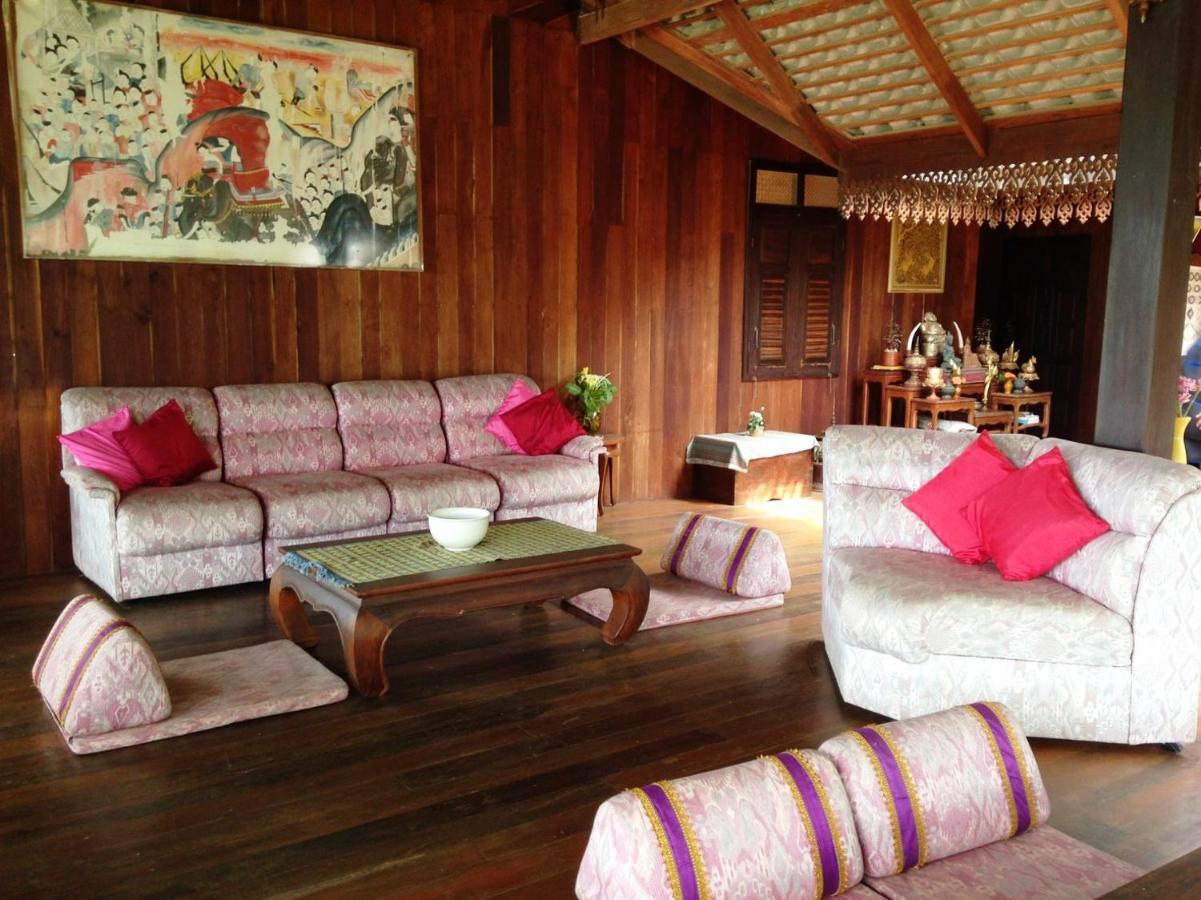 Ruen Thai Rim Haad Klaeng Ngoại thất bức ảnh