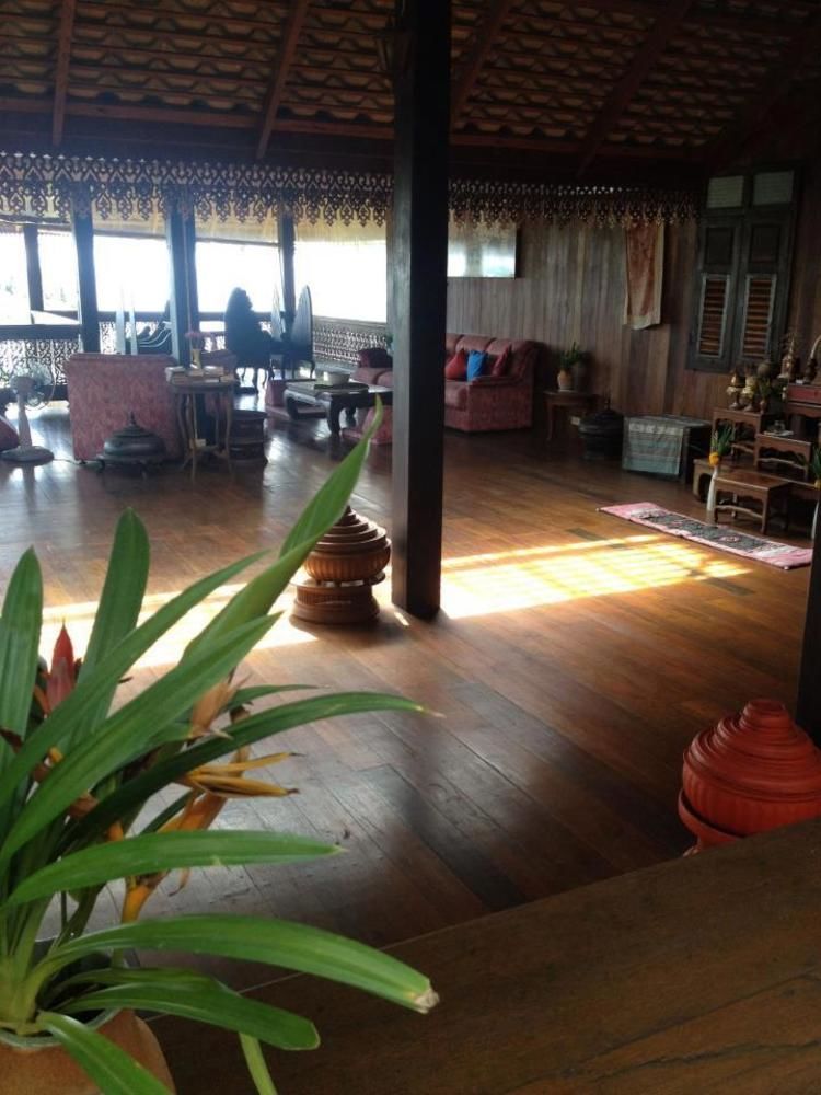 Ruen Thai Rim Haad Klaeng Ngoại thất bức ảnh