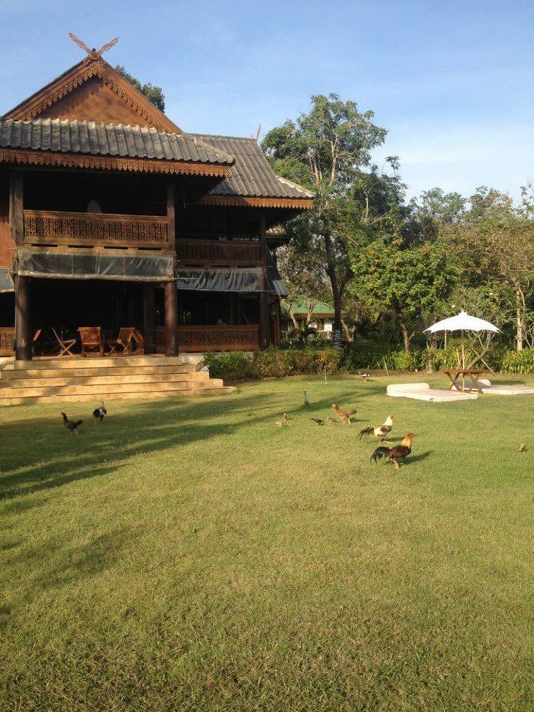 Ruen Thai Rim Haad Klaeng Ngoại thất bức ảnh